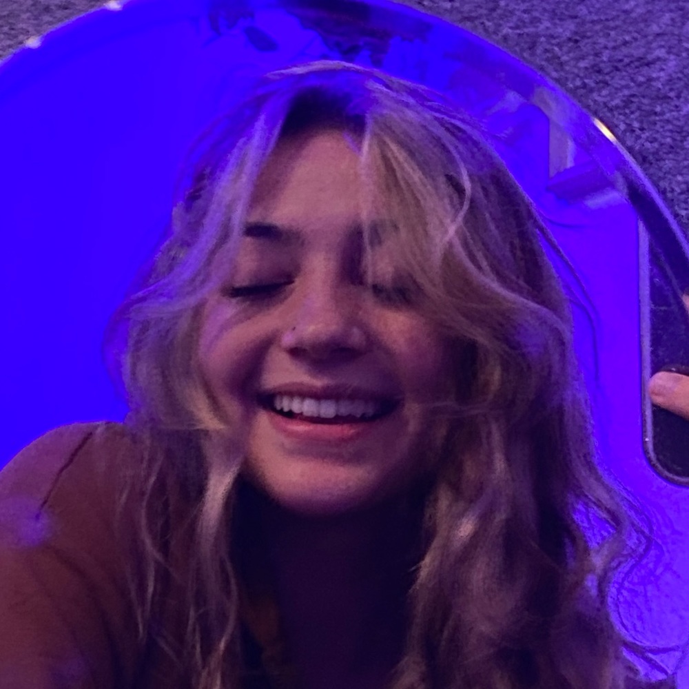 Meet your Posher, Alisara